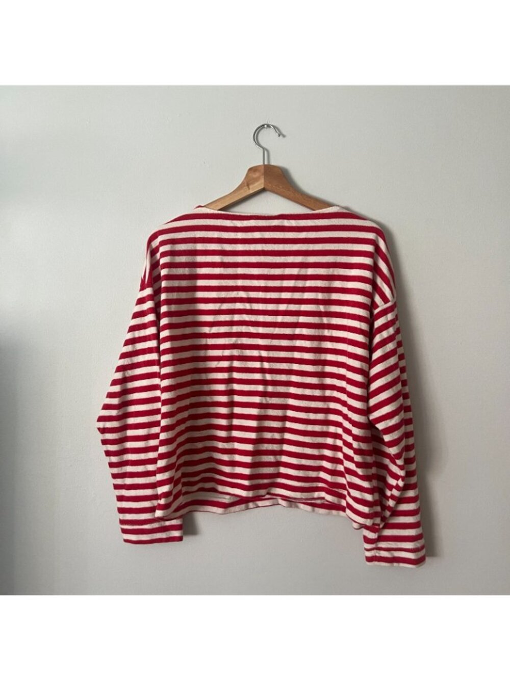 Universal Thread Red & White Stripe Boat Neck Long Sleeve Shirt Women's Size L - Picture 6 of 9